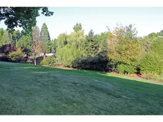 Photo #2: 21407055 Listing 