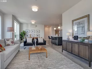 Photo #6: 21407630 Listing