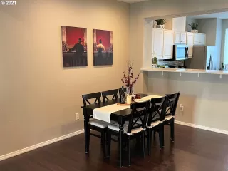 Photo #4: 21407991 Listing 