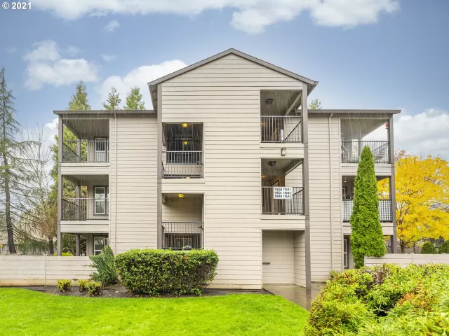 MLS: 21408125 Condo For Sale