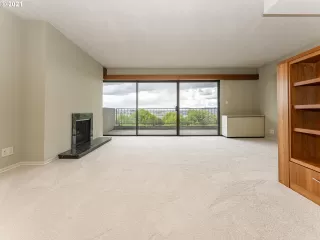 Photo #2: 21408142 Listing