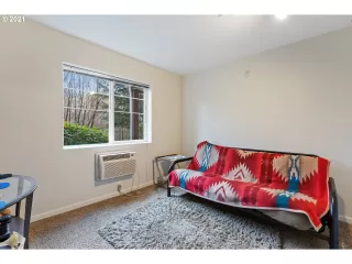 Photo #6: 21408224 Listing