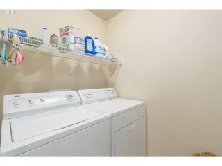 Photo #6: 21410156 Listing 