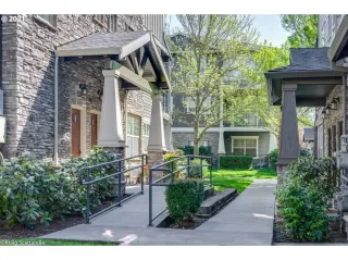 Photo #2: 21410441 Listing 