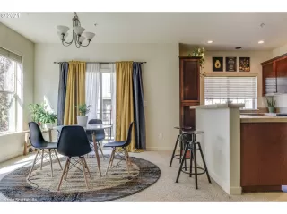 Photo #5: 21410441 Listing 