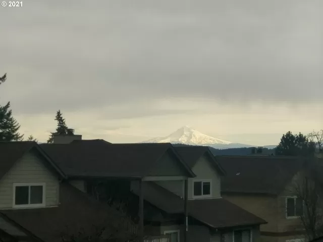 MLS: 21410884 Condo For Sale