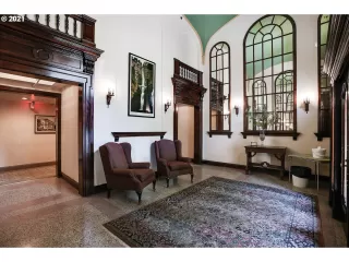 Photo #2: 21411969 Listing