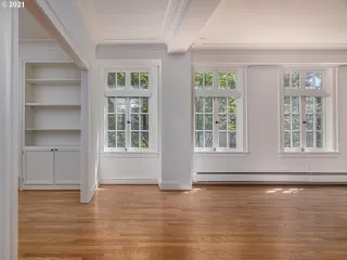 Photo #1: 21412811 Listing