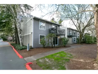 Photo #2: 21412910 Listing
