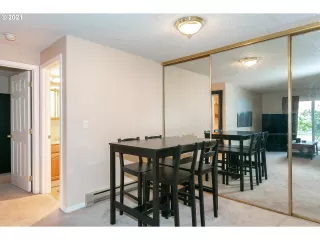 Photo #3: 21412910 Listing