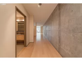 Photo #3: 21413751 Listing 