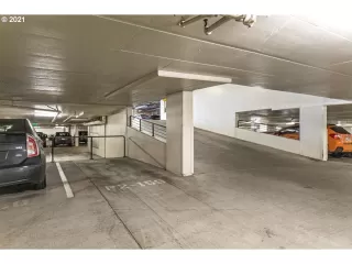 Photo #4: 21415039 Listing 