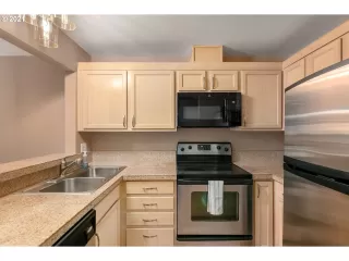 Photo #2: 21415068 Listing 