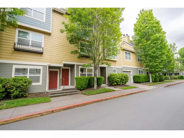 MLS: 21416373 Condo For Sale