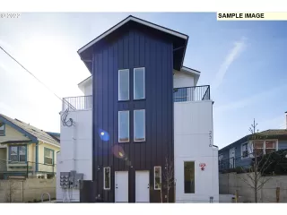 Photo #1: 21416591 Listing