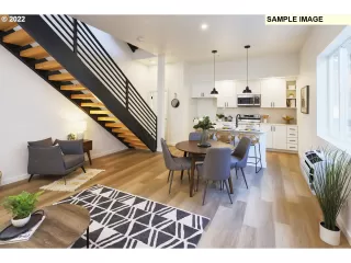 Photo #3: 21416591 Listing