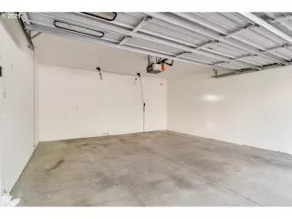 Photo #2: 21416710 Listing