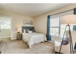 Photo #4: 21416710 Listing