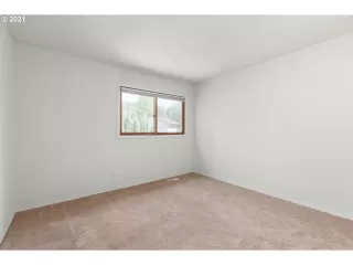 Click for more information on MLS # 21418372 : 400 SW 70TH TER More Details about MLS # 21418372 : 400 SW 70TH TER