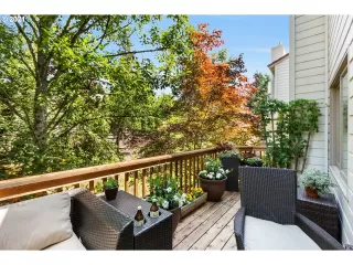 Photo #2: 21418372 Listing