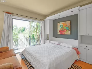 Photo #1: 21418436 Listing