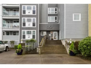 Photo #4: 21418675 Listing 