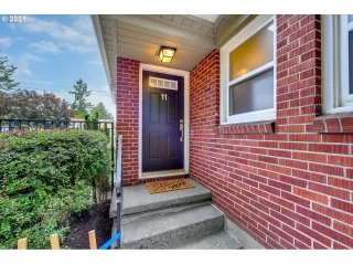 Photo #1: 21418819 Listing