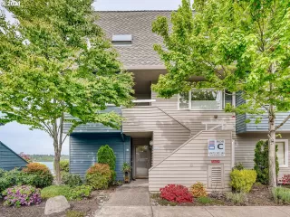 Photo #3: 21420339 Listing