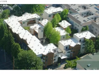 Photo #5: 21421206 Listing