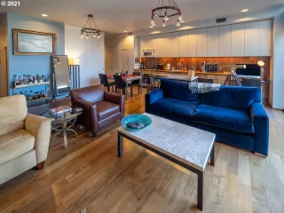 Photo #4: 21422811 Listing 