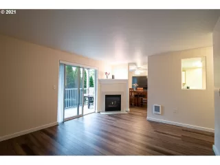 Photo #3: 21423445 Listing