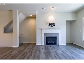 Photo #2: 21423993 Listing 
