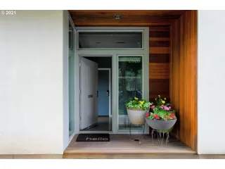 Photo #1: 21424552 Listing 