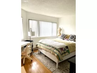 Photo #1: 21425386 Listing