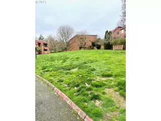 Photo #6: 21425386 Listing