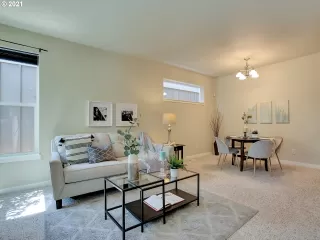 Photo #4: 21427471 Listing