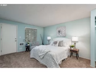 Photo #3: 21427771 Listing 