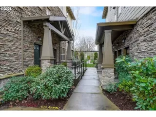 Photo #1: 21428524 Listing 