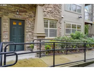 Photo #2: 21428524 Listing 