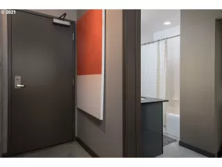 Photo #2: 21428722 Listing