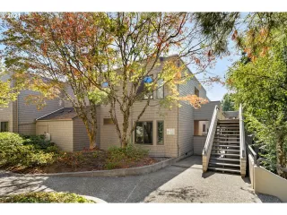 Photo #2: 21431165 Listing 