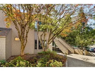 Photo #3: 21431165 Listing 