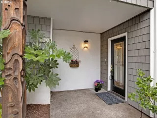 Photo #1: 21431742 Listing