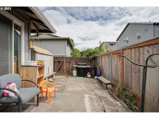 Photo #3: 21431918 Listing 