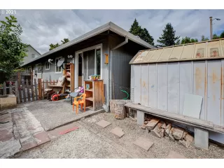 Photo #4: 21431918 Listing 