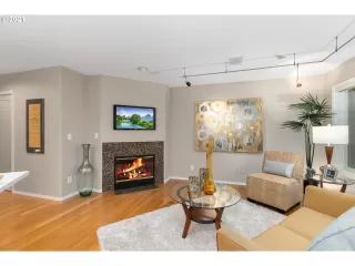 Photo #3: 21431939 Listing 