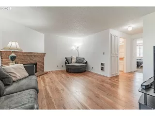 Photo #1: 21431950 Listing