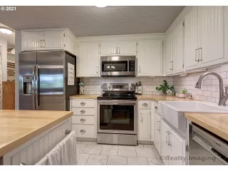 Photo #6: 21432347 Listing 