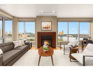 Photo #3: 21432541 Listing 