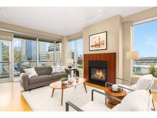 Photo #5: 21432541 Listing 